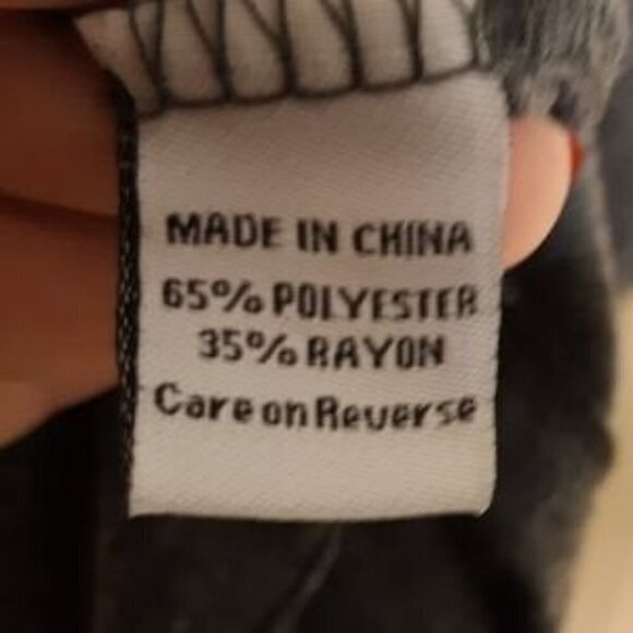 University of Missouri v-neck t-shirt. L - Picture 5 of 6